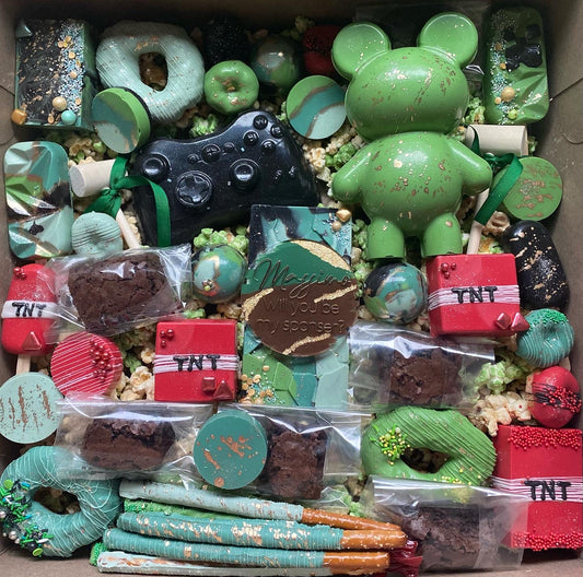 Large Treat Box