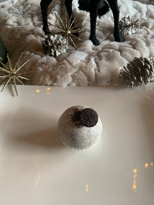 Cookies and Cream Bomb